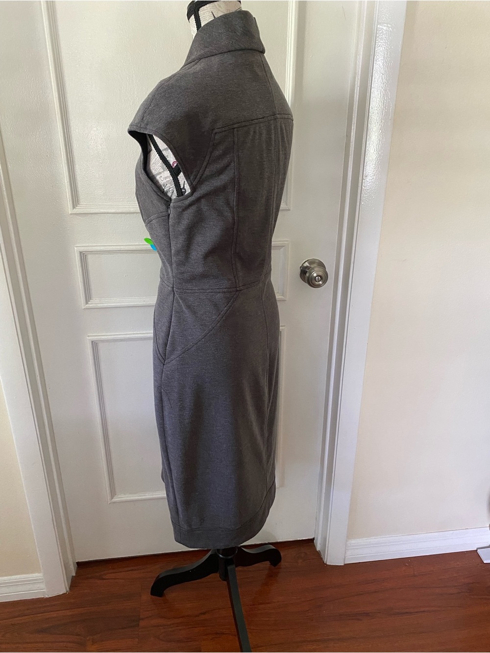 Maggy London Gray Sheath Dress Shawl Collar Career Office Size 14 - Picture 5 of 14